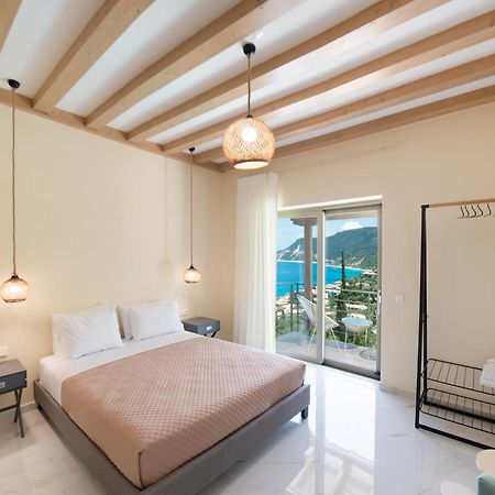 Mylos Mountain Villas- Villa Giorgio อาโยส นิกีตัส ภายนอก รูปภาพ