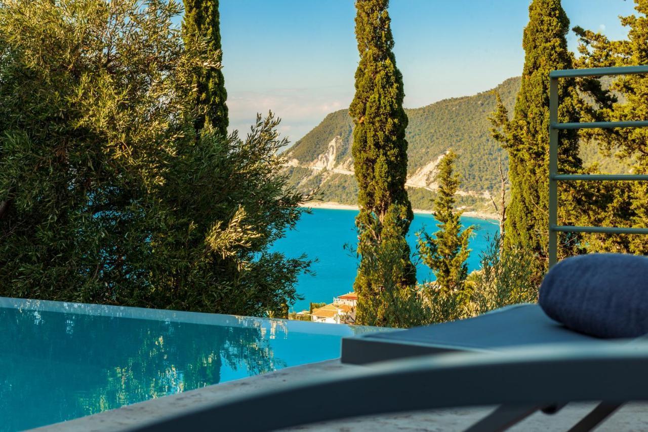Mylos Mountain Villas- Villa Giorgio อาโยส นิกีตัส ภายนอก รูปภาพ