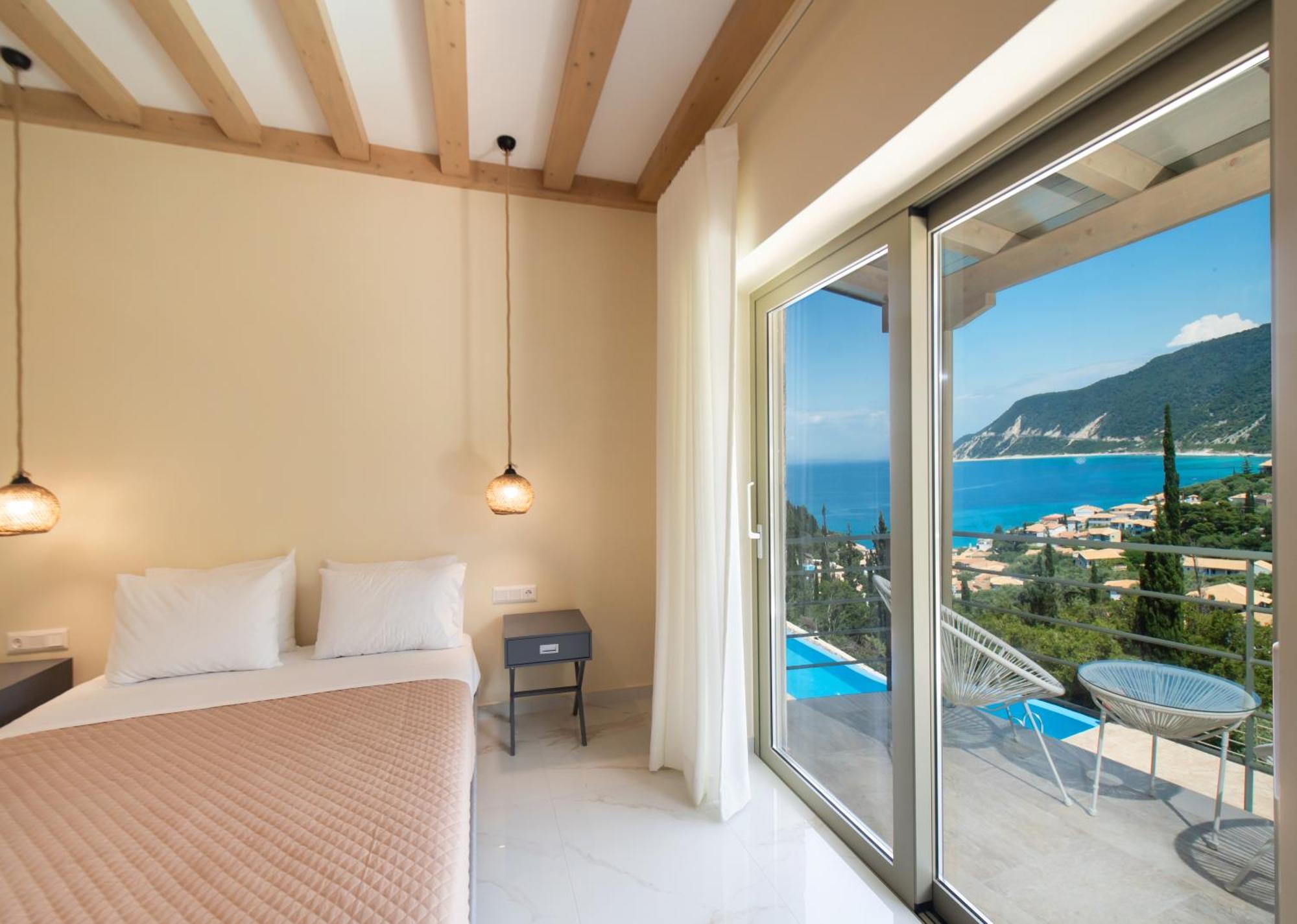 Mylos Mountain Villas- Villa Giorgio อาโยส นิกีตัส ภายนอก รูปภาพ